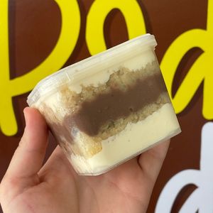 imagem do produto Bolo de Ninho c/ brigadeiro 