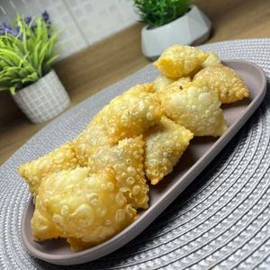 imagem do produto Cento de Mini pastel de vento