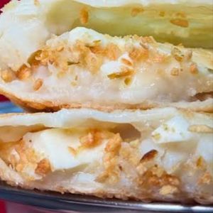 imagem do produto Pastel queijo com alho frito