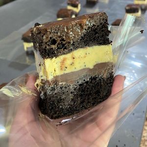 imagem do produto Bolo gelado - maracujá trufado 