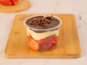 imagem do produto Bombom De Morango