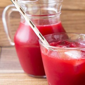 imagem do produto Jarra de suco de acerola 