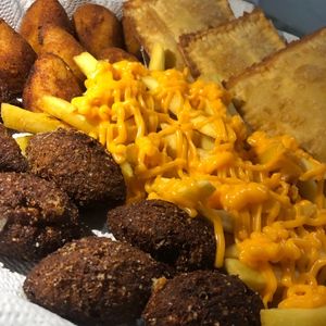 imagem do produto combo na caixa+ refri