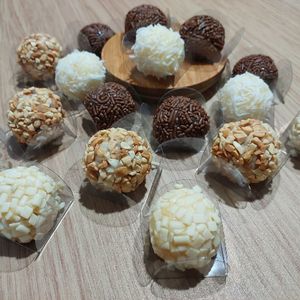 imagem do produto Docinhos festa 12 gramas