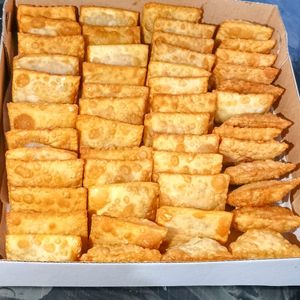 imagem do produto 50 MINI-PASTEIS