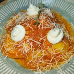 imagem do produto Ravioli de Camarão com Requeijão Cremoso ao Molho Sugo