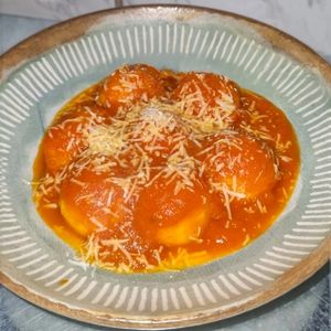 imagem do produto Nhoque Recheado com Gorgonzola ao Molho Sugo