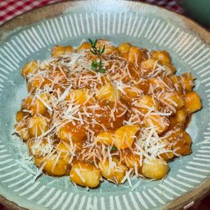 imagem do produto Nhoque Artesanal ao Molho Bolonhesa