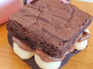 imagem do produto Sanduba de Brownie Ninho c/ creme de avelã