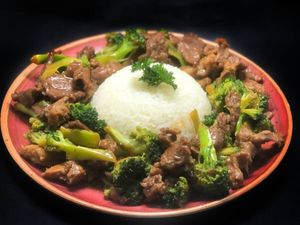 imagem do produto Carne com Brócolis- 500 G