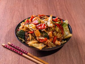 imagem do produto Yakisoba Frango 700g