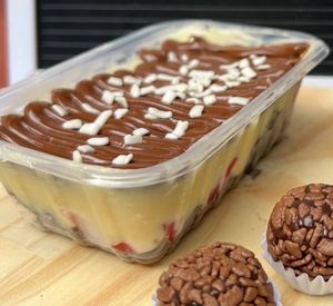 imagem do produto Surpresinha de Brownie- Dois Amores