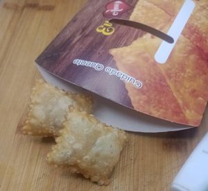 imagem do produto Mini Pastel de Pizza 5x5cm