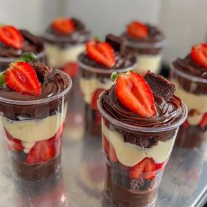 imagem do produto Dois amores com morango 