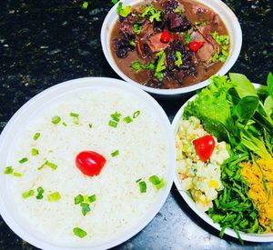 imagem do produto Feijoada Combo 3 a 4 pessoas
