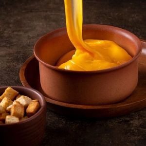 imagem do produto Pão de queijo recheado Cheddar