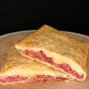 imagem do produto Pastel de calabresa com queijo mussarela 