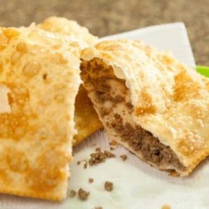 imagem do produto Pastel de carne moída com queijo e milho verde 