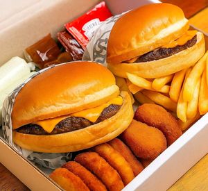 imagem do produto Caixa Casal Clássico e Guaraná 1,5