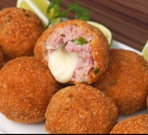 imagem do produto Bolinho de liguiça calabresa queijo