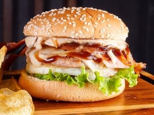 imagem do produto 2 x tudo + chips + 2 guaravita