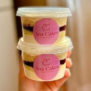 imagem do produto Bolo de Pote Ninho Duplo com Frutas Vermelhas