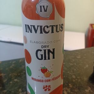 imagem do produto Gin Invictus Sabor Morango E Pêssego