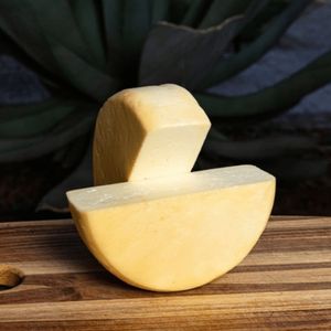 imagem do produto Queijo meia cura