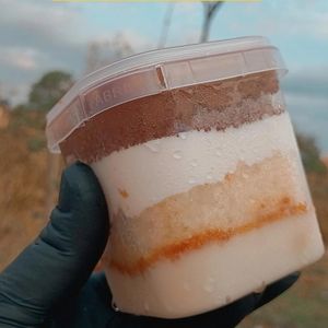 imagem do produto Bolo no pote dois amores  