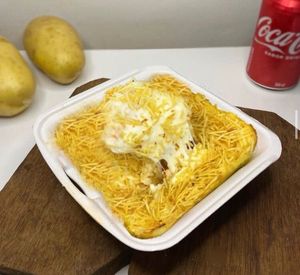 imagem do produto Batata Recheada C/(Creme de Fricassê +Queijo Gratinado) P