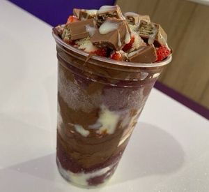 imagem do produto 2 copos 400ml Kitkat