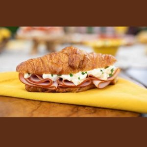 imagem do produto Croissant de Peito de Peru