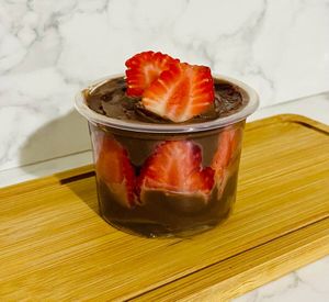 imagem do produto Afogadinho de Brownie Brigadeiro e Morango