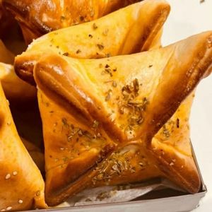 imagem do produto TROUXINHA DE CALABRESA.