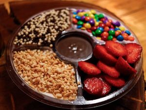 imagem do produto Roleta de Açaí, Acompanhamentos Grátis