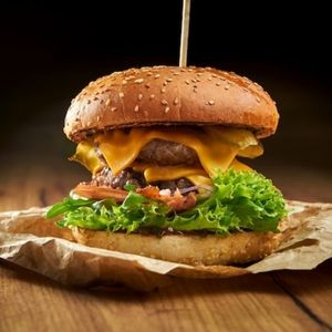 imagem do produto X-Salada com cheddar