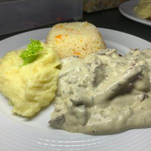 imagem do produto Bife em tiras ao Molho de Gorgonzola  