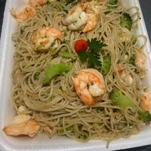 imagem do produto Espaguete Com Camarão ao Alho e óleo 