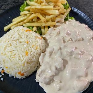 imagem do produto STROGONOFF DE FRANGO 