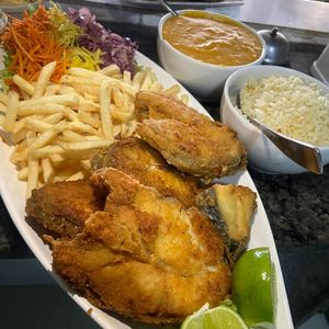 imagem do produto Peixe Dourado em Posta (Serve 2 Pessoa) 