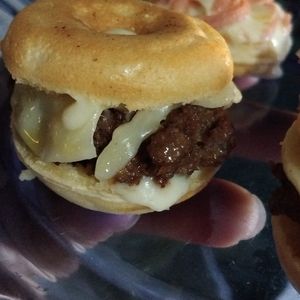 imagem do produto Mini donuts hambúrguer