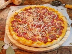 imagem do produto Calabresa acebolada +coca cola 1lt