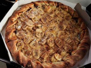 imagem do produto Pizza de banana com canela 6 fatias