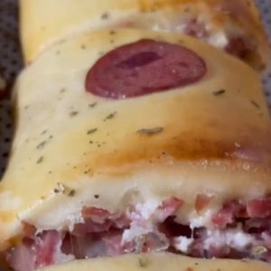 imagem do produto Pão Recheado de Calabresa com Catupiry