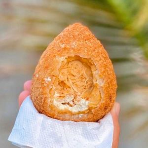 imagem do produto Coxinha crocante de frango c/ cream cheese