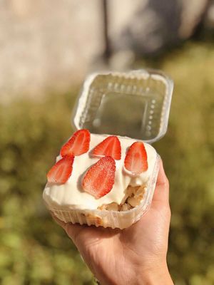 imagem do produto Pavê de ninho com morangos