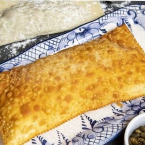 imagem do produto Pastel de frango cm queijo