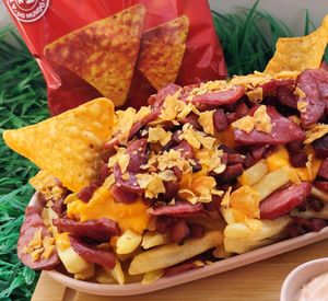 imagem do produto Porção de Batata com cheddar/Bacon, Calabresa e farofa de Doritos (G)
