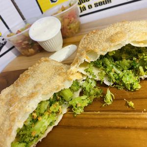 imagem do produto Pastel De Brócolis 30cm 