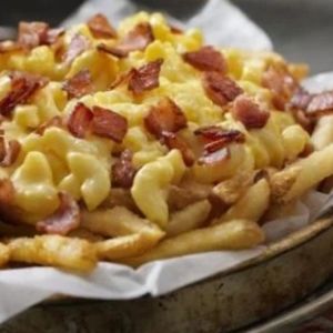 imagem do produto Batata-Frita C/ Queijo e Bacon 